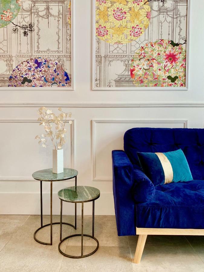 Home Chic Home - Les Suites De La Comedie Монпелие Екстериор снимка