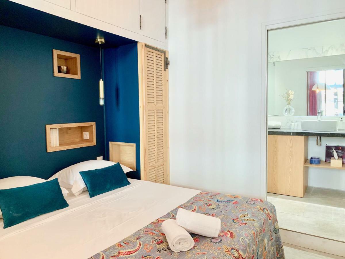 Home Chic Home - Les Suites De La Comedie Монпелие Екстериор снимка